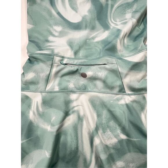 Threads 4 Thought Green Swirl 1/4 Zip Activewear Dress Skort Shorts Size Large - Picture 5 of 10